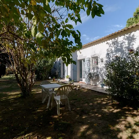 D'hotes Bed and breakfast Saint-Cyprien (Pyrenees-Orientales)