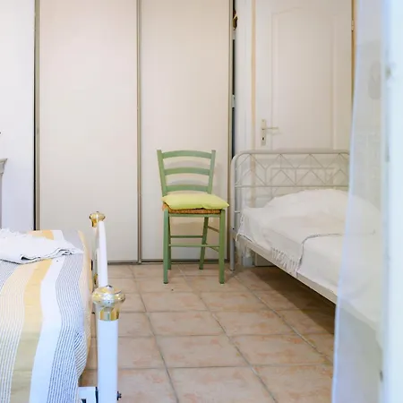 D'hotes Bed and breakfast 3*