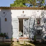 D'hotes Bed and Breakfast